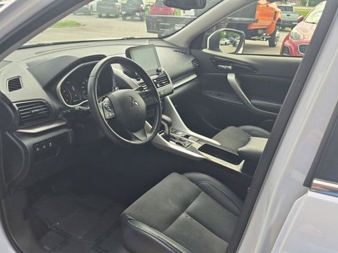 Used 2023 Mitsubishi Eclipse Cross SE AWD/4WD image 9