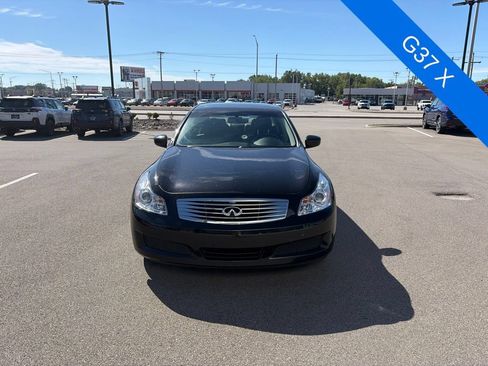 Used 2009 INFINITI G37 x Sedan w/ Premium Pkg AWD/4WD image 2
