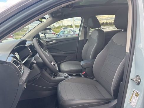 New 2026 Volkswagen Taos SE AWD/4WD image 11