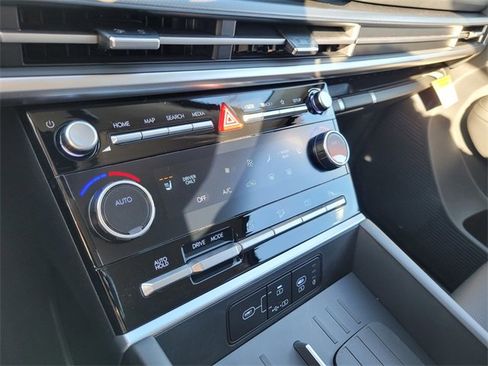 New 2026 Hyundai Santa Fe SEL image 17