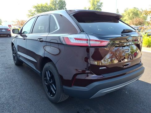 Certified 2023 Ford Edge SEL w/ Convenience Package AWD/4WD image 4