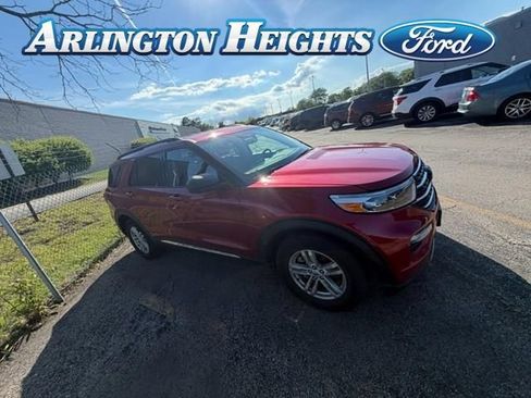 Used 2023 Ford Explorer XLT w/ Equipment Group 202A AWD/4WD image 1