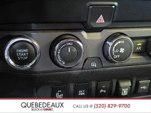 Used 2020 Toyota Tacoma TRD Off-Road w/ Technology Package AWD/4WD image 20
