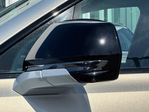 Used 2025 Cadillac Escalade IQ Sport 2 image 48