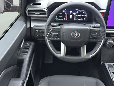 New 2026 Toyota Tacoma TRD Off-Road AWD/4WD image 18