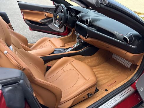 Certified 2022 Ferrari Portofino M RWD image 30