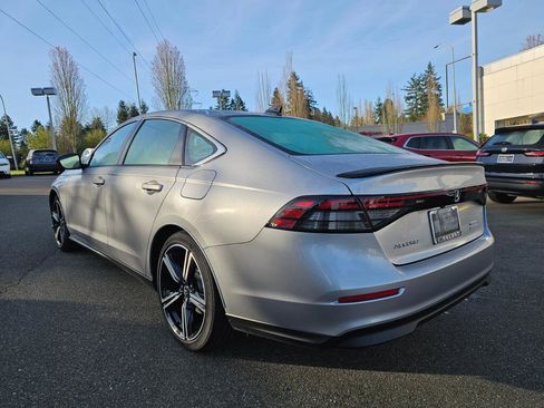 Used 2023 Honda Accord Sport image 5