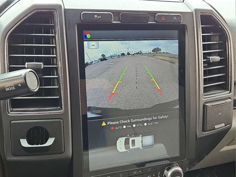 Used 2018 Ford F150 XLT w/ Equipment Group 301A Mid image 26