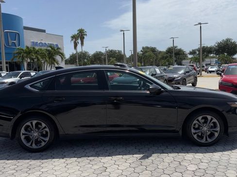 Used 2024 Honda Accord EX image 13
