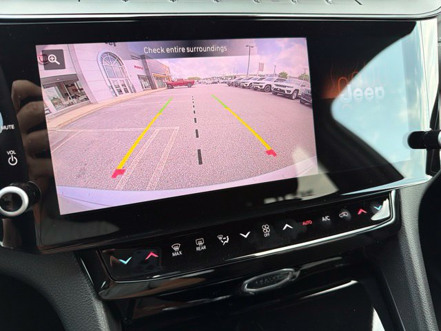 New 2026 Jeep Grand Cherokee Altitude AWD/4WD image 18