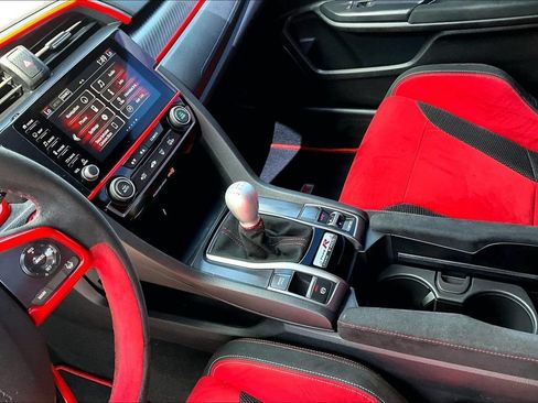 Used 2021 Honda Civic Type R image 18