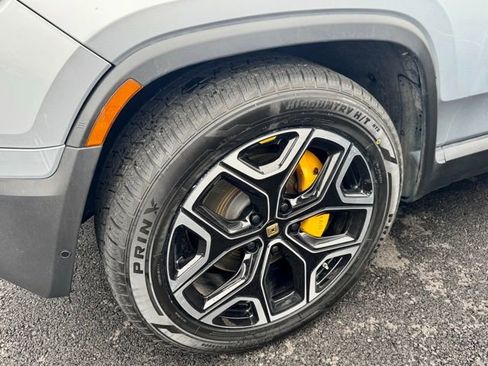 Used 2023 Rivian R1S Launch Edition AWD/4WD image 10