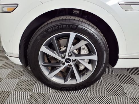 Certified 2026 Genesis GV80 2.5T Advanced image 7