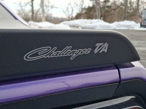 Used 2019 Dodge Challenger R/T Scat Pack w/ T/A Package image 30