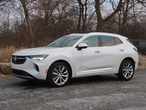 Used 2023 Buick Envision Avenir image 31