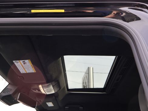 Certified 2024 Mercedes-Benz G 63 AMG 4MATIC image 15