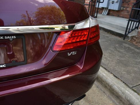 Used 2013 Honda Accord EX-L image 32