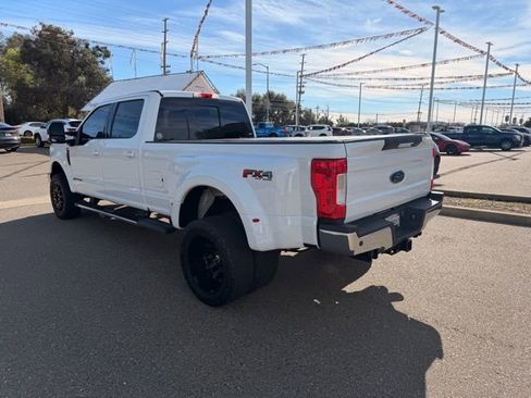 Used 2019 Ford F350 Lariat w/ Lariat Value Package image 6