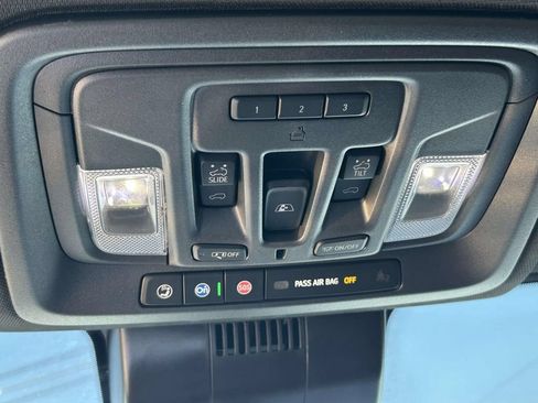 Used 2025 Chevrolet Silverado 2500 High Country w/ High Country Premium Package AWD/4WD image 24