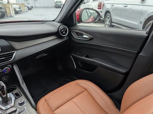 Used 2022 Alfa Romeo Giulia Ti w/ Active Assist Plus Package image 17