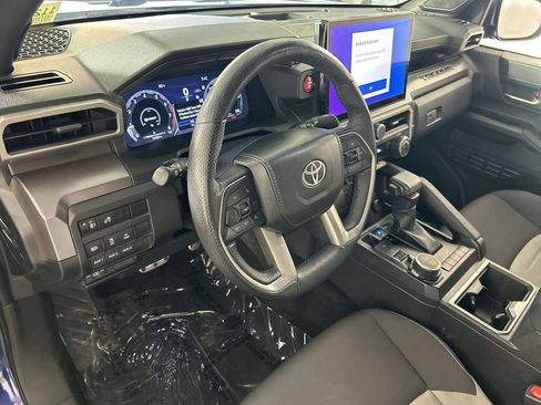 Used 2024 Toyota Tacoma TRD Sport w/ TRD Sport Upgrade Package AWD/4WD image 12