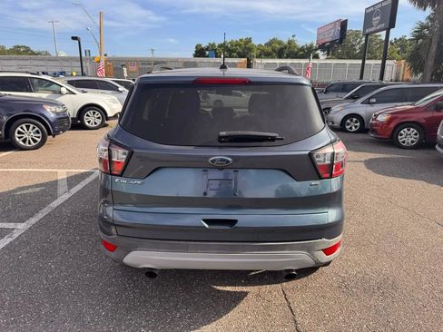 Used 2018 Ford Escape SE image 7