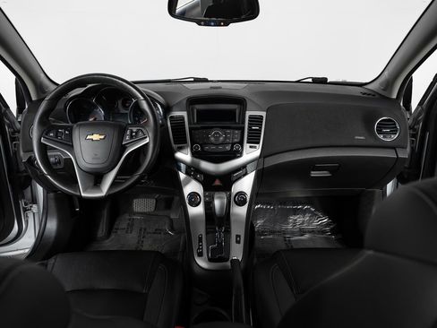 Used 2012 Chevrolet Cruze LT w/ RS Package image 28