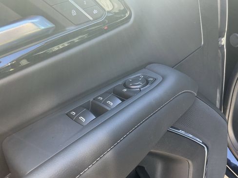 New 2026 Chevrolet Tahoe LT image 18