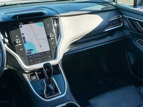 Used 2020 Subaru Outback Limited image 25