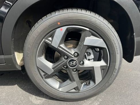 New 2026 Hyundai Venue SEL FWD image 11