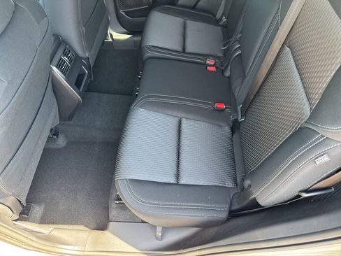 New 2026 Mitsubishi Outlander ES FWD image 33
