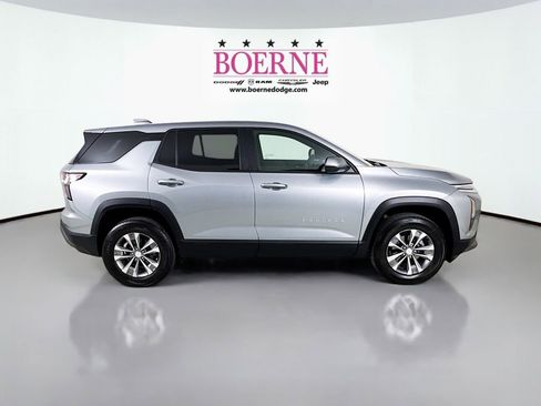 Used 2026 Chevrolet Equinox LT w/ Convenience Package II image 8