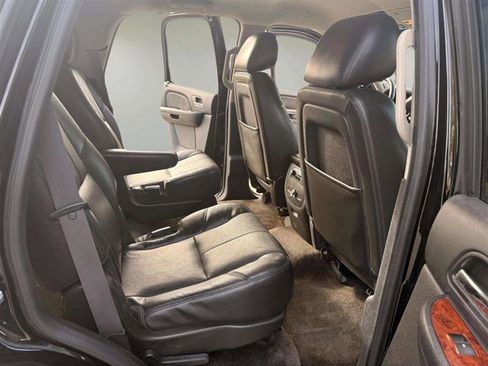 Used 2013 Chevrolet Tahoe LT image 26