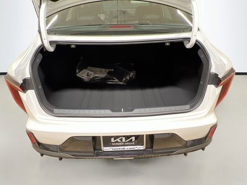 New 2025 Kia K4 GT-Line image 25