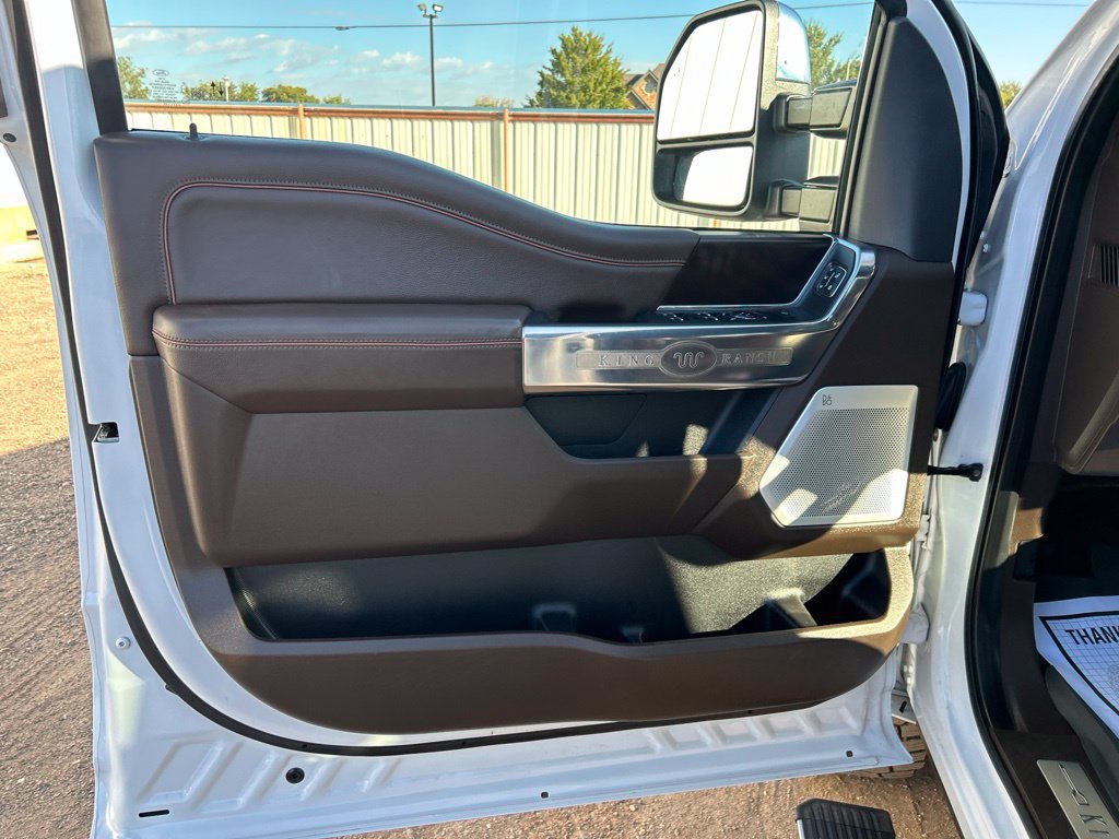 Used 2025 Ford F350 King Ranch w/ Chrome Package AWD/4WD image 13