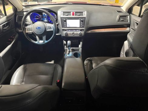 Used 2017 Subaru Outback 2.5i Limited AWD/4WD image 8