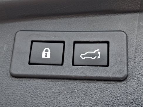 Used 2020 Subaru Outback Touring AWD/4WD image 29