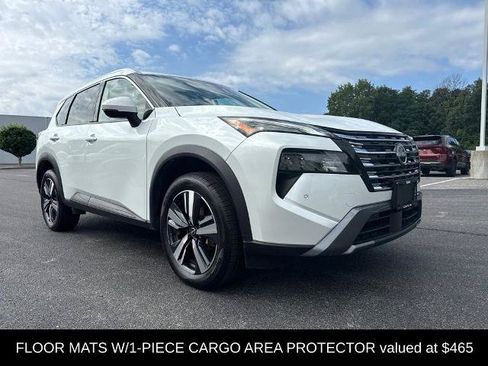 Certified 2026 Nissan Rogue SL AWD/4WD image 2