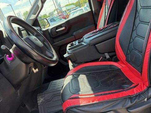 Used 2019 Chevrolet Silverado 1500 Custom Trail Boss w/ Custom Convenience Package AWD/4WD image 14