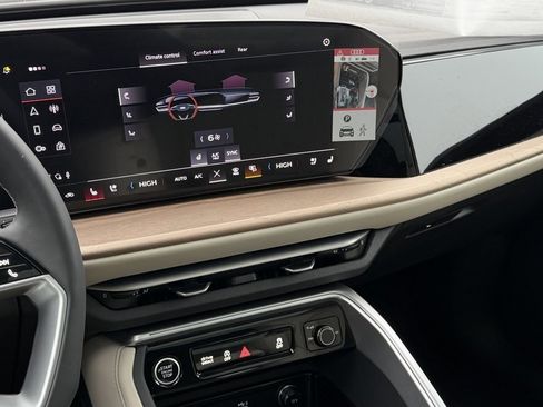 New 2025 Audi Q5 2.0T Premium Plus image 34