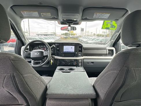 Used 2024 Ford F250 XLT image 28