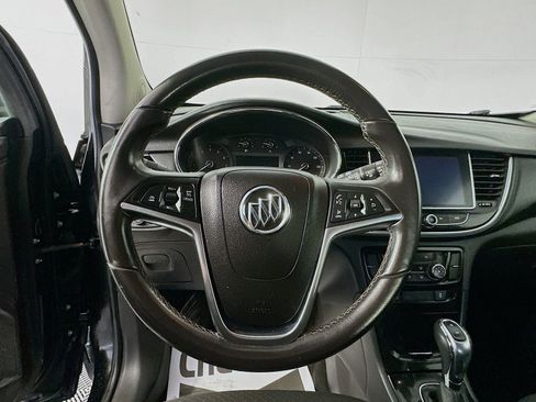 Used 2019 Buick Encore Sport Touring AWD/4WD image 11