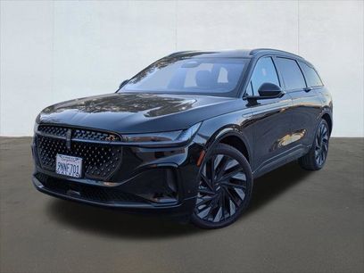 New 2024 Lincoln Nautilus Reserve w/ Jet Appearance Package (87T)