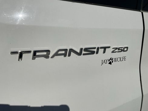 Used 2015 Ford Transit 250 130 Low Roof w/ Exterior Upgrade Package image 19