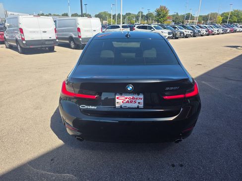 Used 2021 BMW 330i Sedan w/ Convenience Package RWD image 4