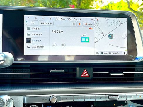 Used 2025 Hyundai Ioniq 6 SEL image 12