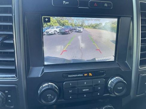 Used 2019 Ford F150 XLT w/ Equipment Group 302A Luxury AWD/4WD image 13