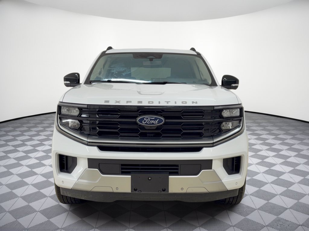 Used 2025 Ford Expedition Max Platinum AWD/4WD image 6