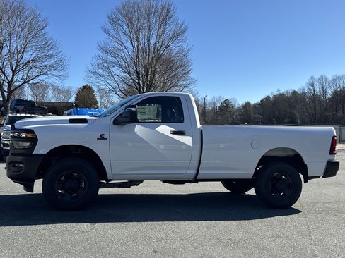 New 2026 RAM 3500 Tradesman AWD/4WD image 2