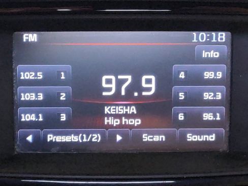 Used 2016 Kia Sorento AWD image 25